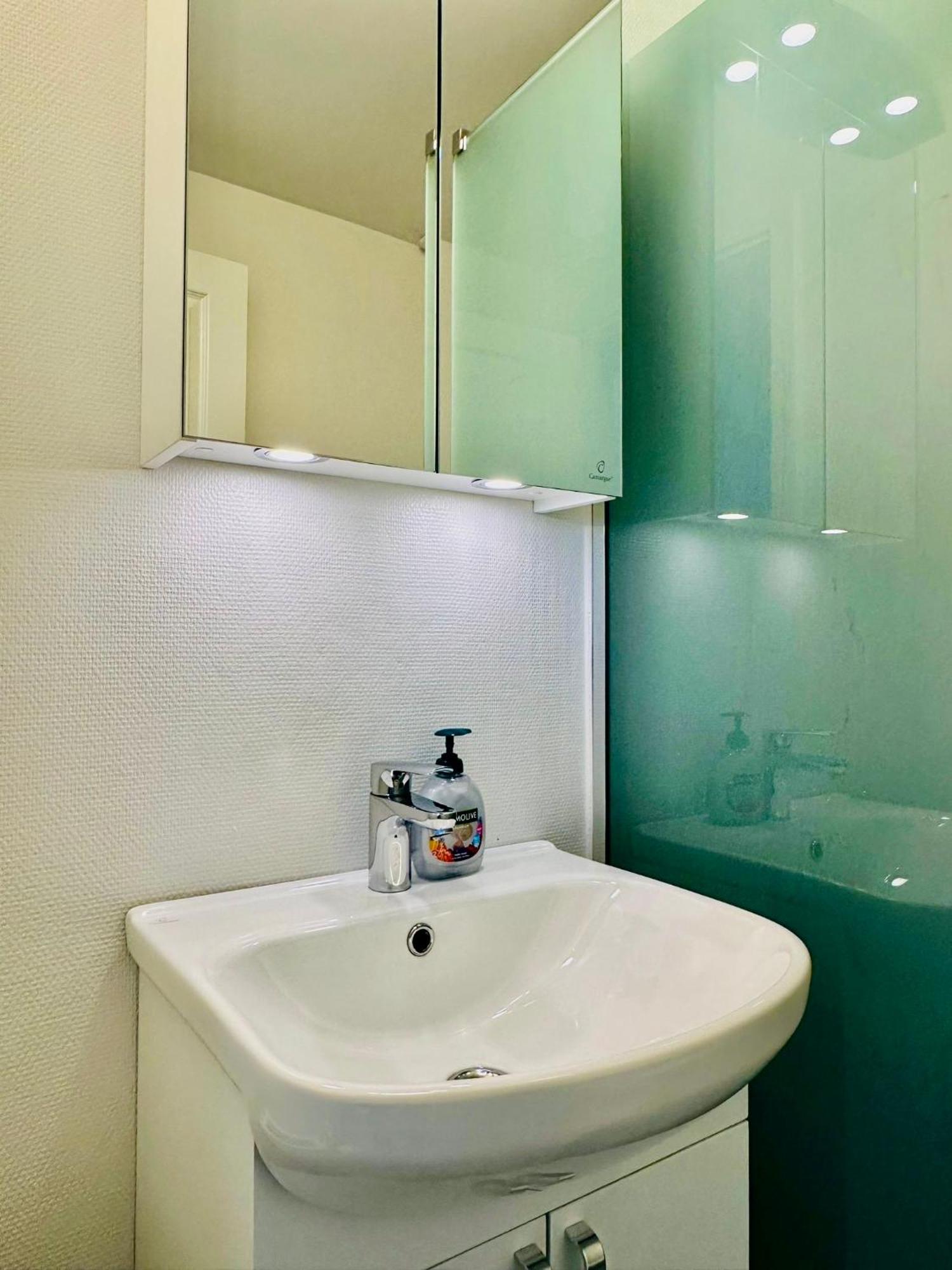 5 Minute Walk To Lego House - 50M2 Cozy Apartment- D Unit Billund Cameră foto